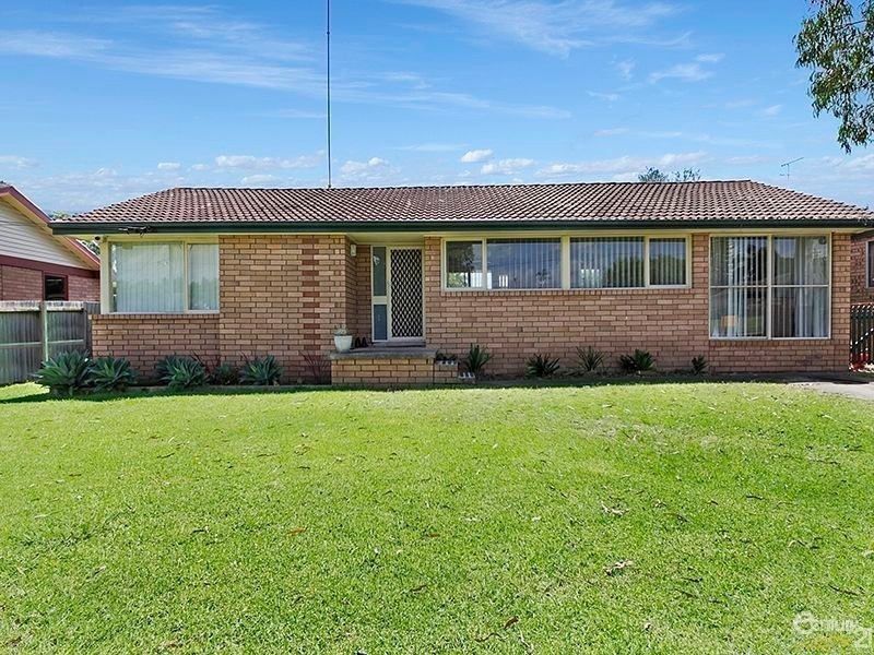 3 Sunset Avenue, South Penrith NSW 2750