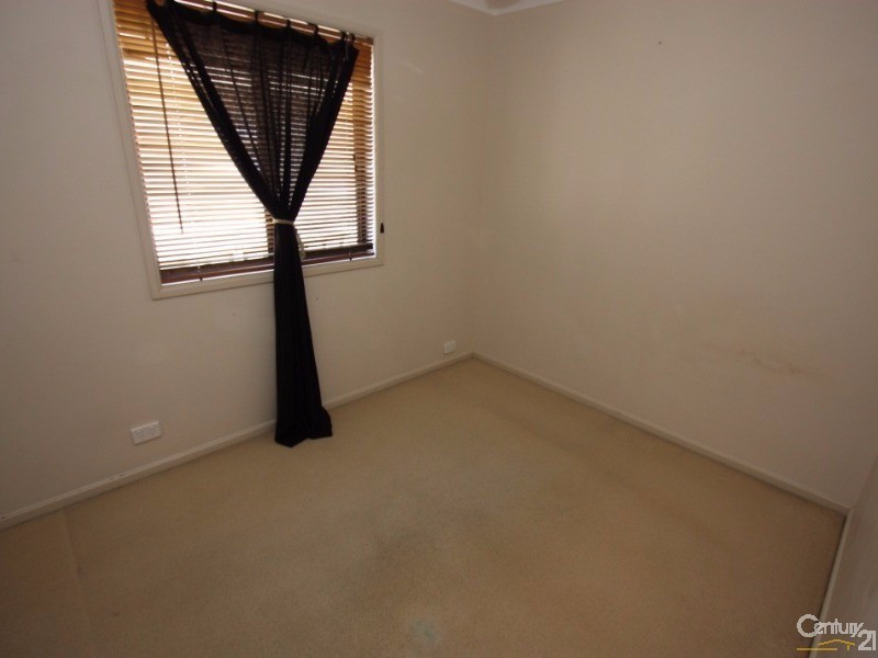 10 Dorset Street, Cambridge Park NSW 2747