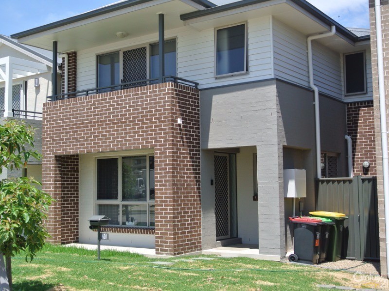 24 Glenmore Ridge Drive, Glenmore Park NSW 2745