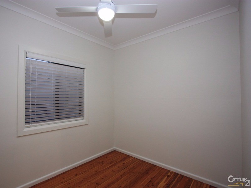 20 White Parade, St Marys NSW 2760