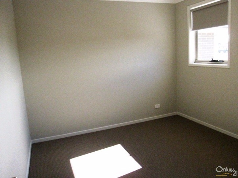 42 Lapwing Way, Cranebrook NSW 2749