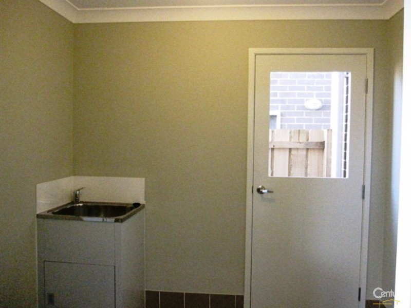 42 Lapwing Way, Cranebrook NSW 2749