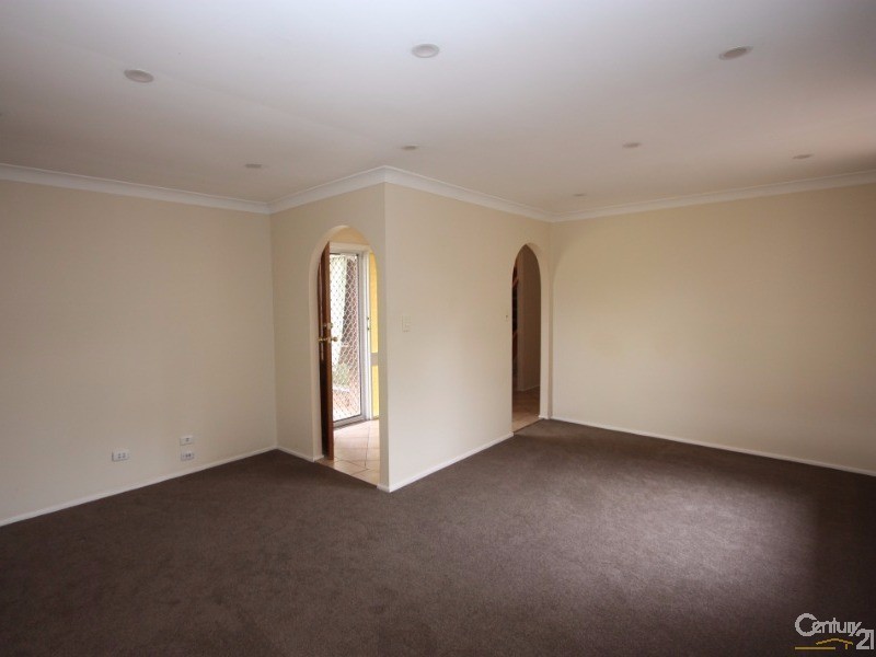 30 Myrtle Street, Claremont Meadows NSW 2747