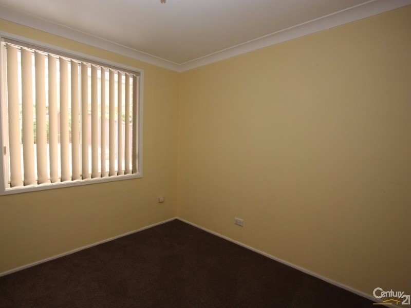 30 Myrtle Street, Claremont Meadows NSW 2747