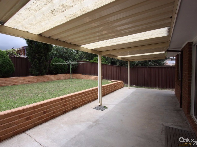 30 Myrtle Street, Claremont Meadows NSW 2747