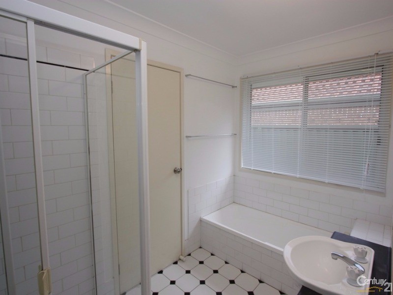 4 Cassar Crescent, Cranebrook NSW 2749