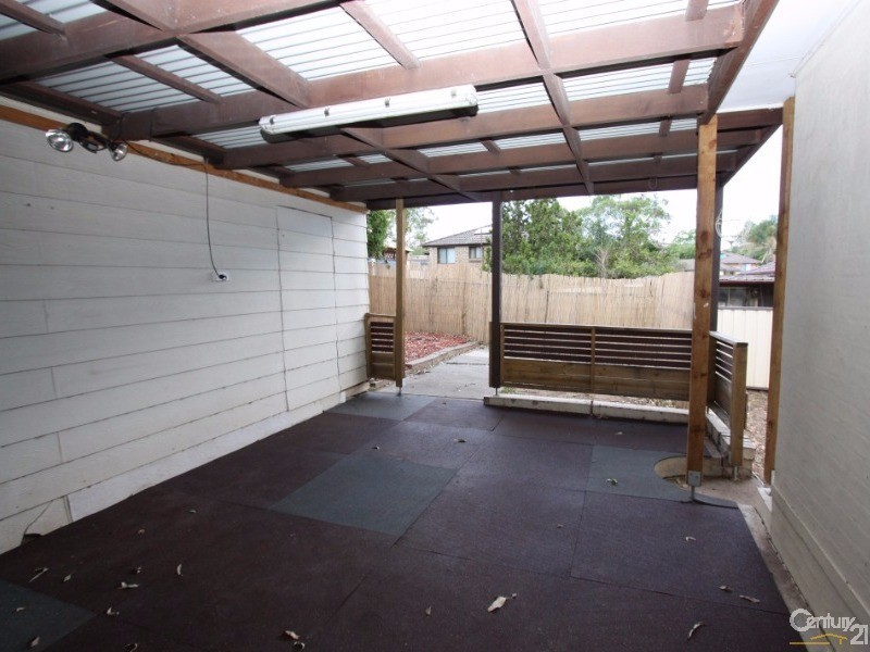 22 Scenic Circuit, Cranebrook NSW 2749