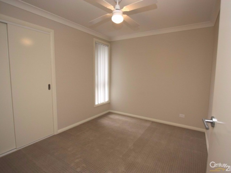 26 Finsbury Circuit, Ropes Crossing NSW 2760