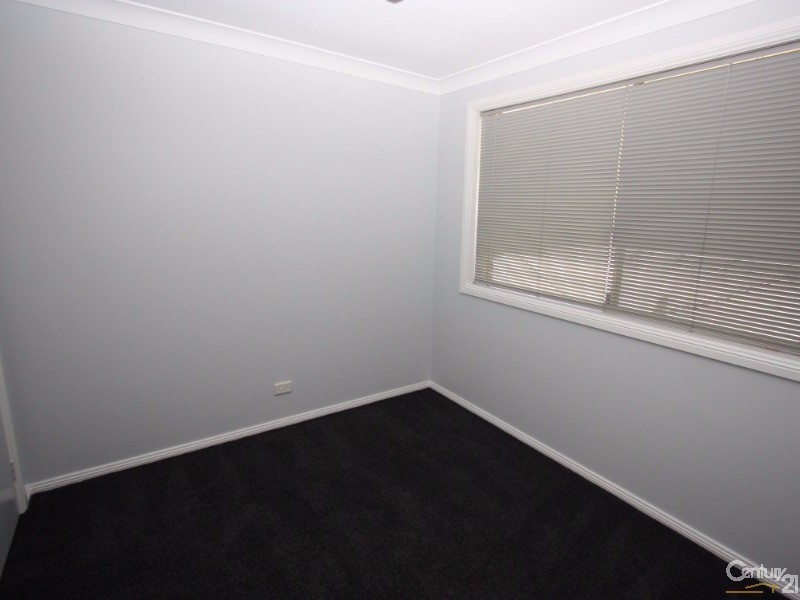 2/13 Lethbridge Street, Penrith NSW 2750