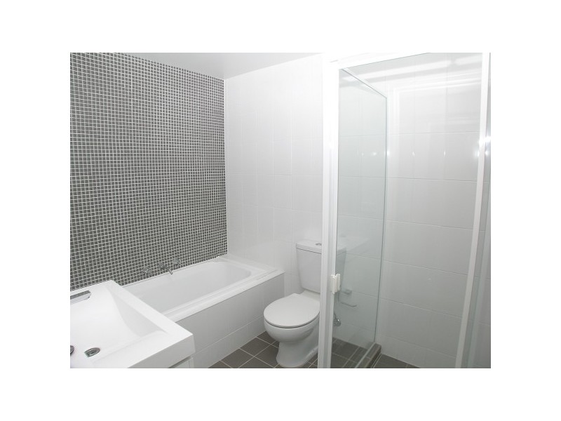 8 / 205-207 William Street, Granville NSW 2142