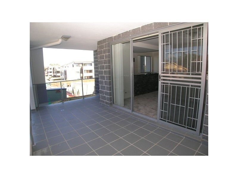 8 / 205-207 William Street, Granville NSW 2142