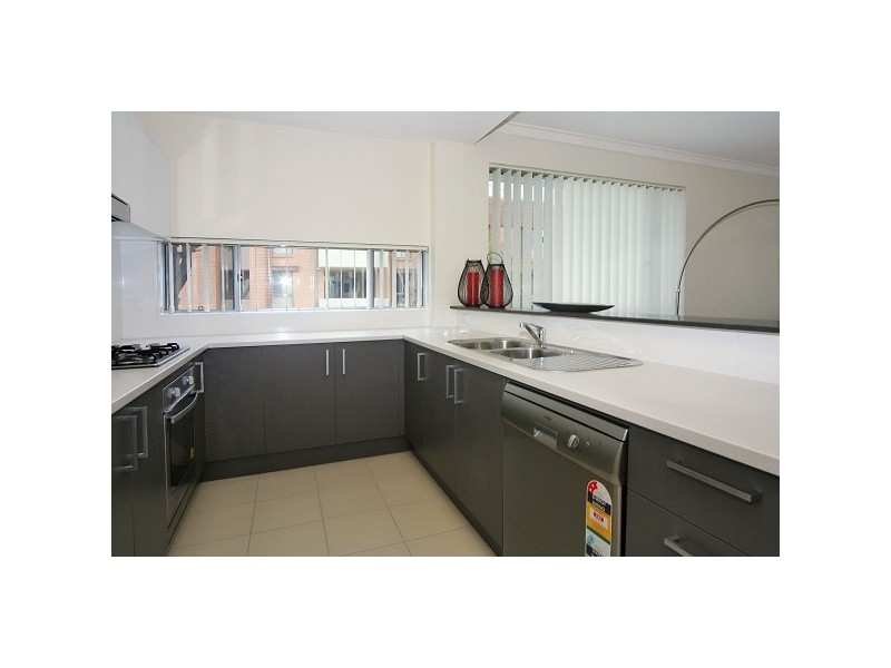 10/205-207 William Street, Granville NSW 2142