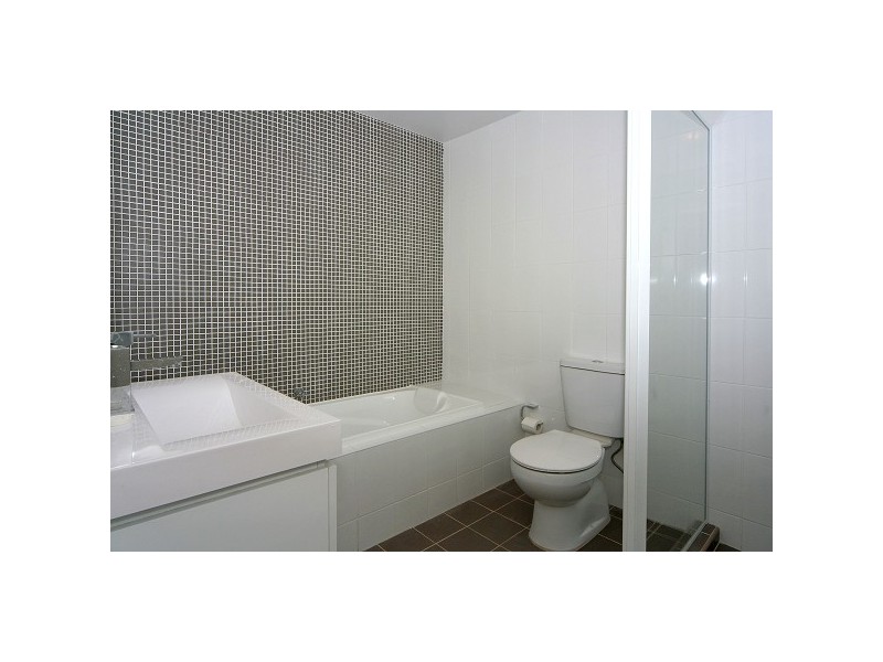 10/205-207 William Street, Granville NSW 2142