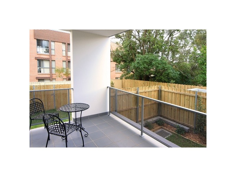 10/205-207 William Street, Granville NSW 2142