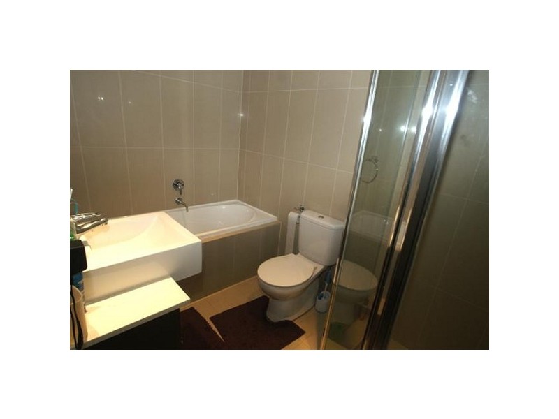 2/163-171 Hawkesbury Road, Westmead NSW 2145