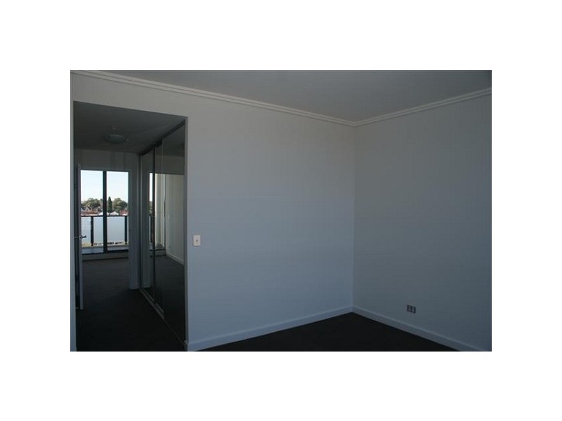 8 Cowper Street, Parramatta NSW 2150