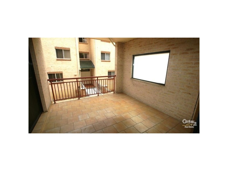 14/2-4 Kane Street, Guildford NSW 2161