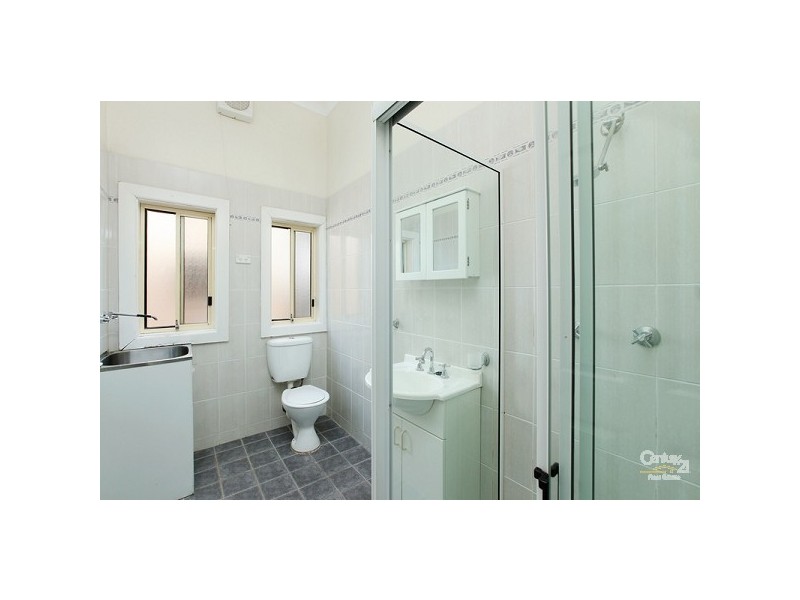 2/82 Weston Street, Harris Park NSW 2150