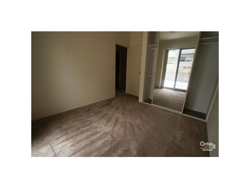 10/205-207 William Street, Granville NSW 2142