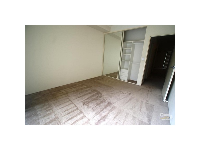 10/205-207 William Street, Granville NSW 2142