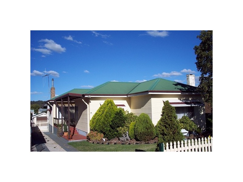 36 McLACHLAN STREET, Orange NSW 2800