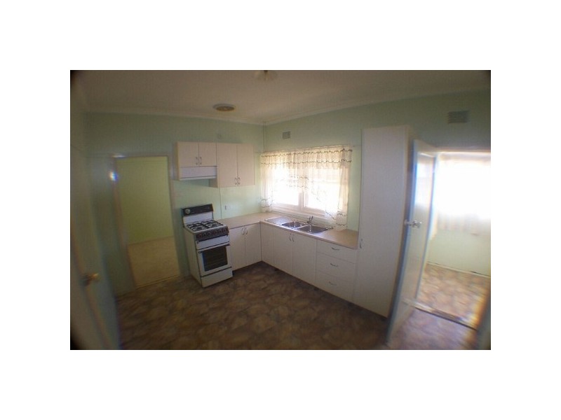 37 TOBRUK CRESCENT, Orange NSW 2800