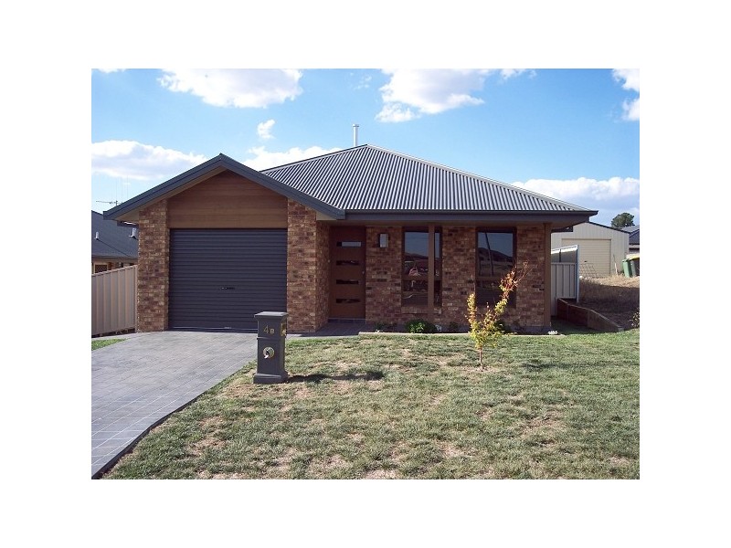 4A RUTHERFORD PLACE, Orange NSW 2800