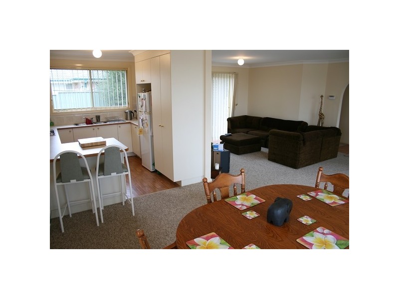 6A McCarron Place, Orange NSW 2800