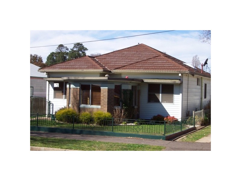 196 McLachlan Street, Orange NSW 2800