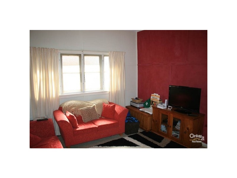 355 Peisley Street, Orange NSW 2800