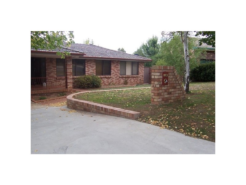 66 Wiare Circuit, Orange NSW 2800