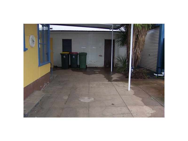 8 Bletchington Street, Orange NSW 2800