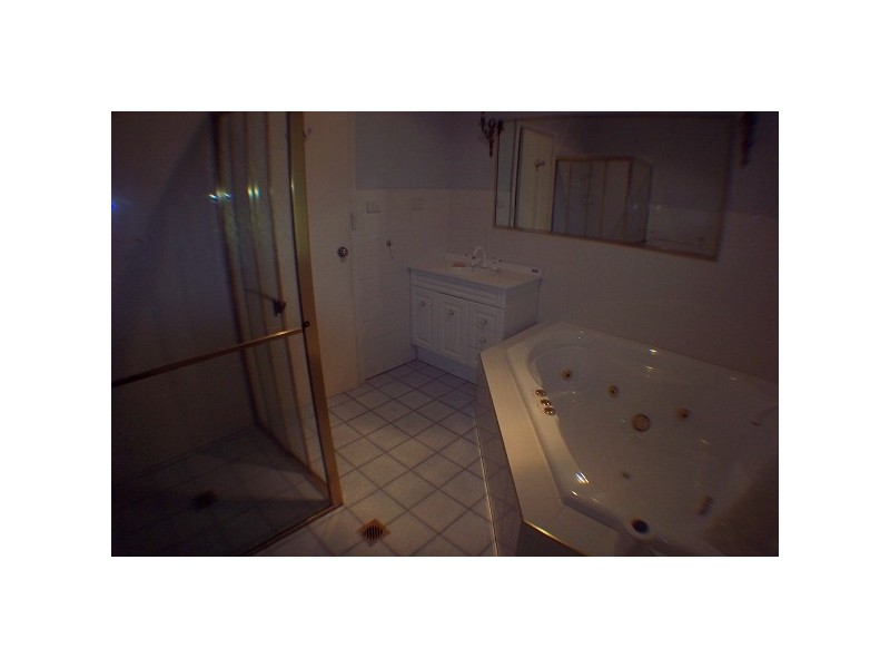 35 Garema Road, Orange NSW 2800