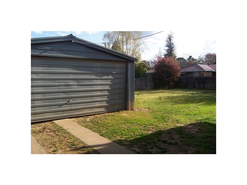 29 Lawson Crescent, Orange NSW 2800
