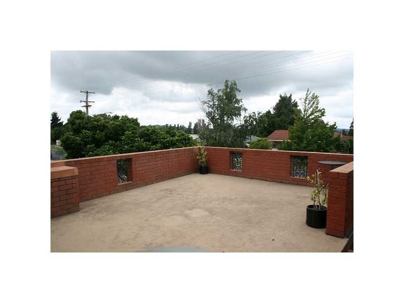 PEISLEY STREET, Orange NSW 2800