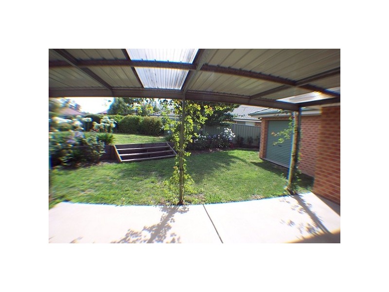 2 Melville Place, Orange NSW 2800