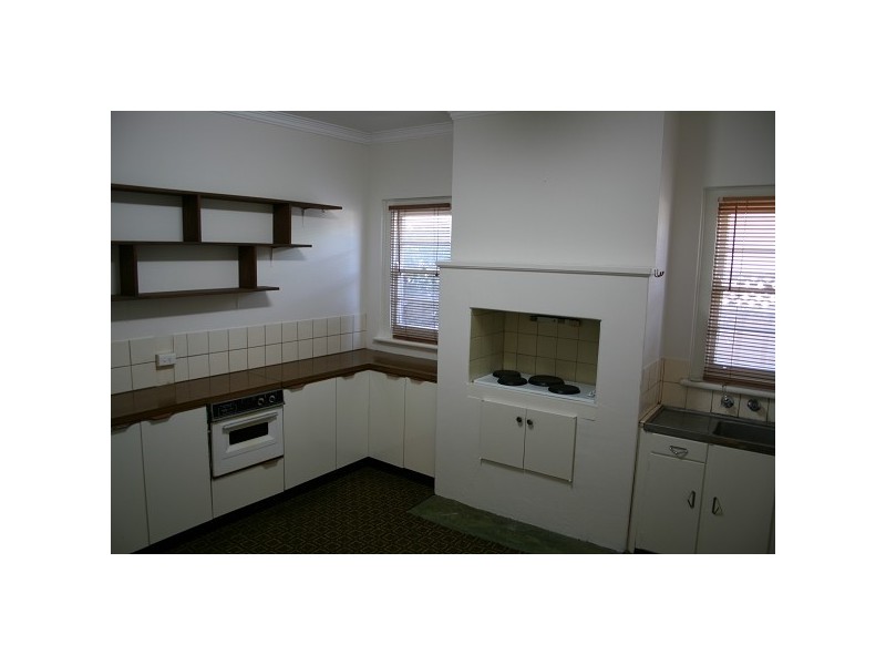 211 McLACHLAN STREET, Orange NSW 2800
