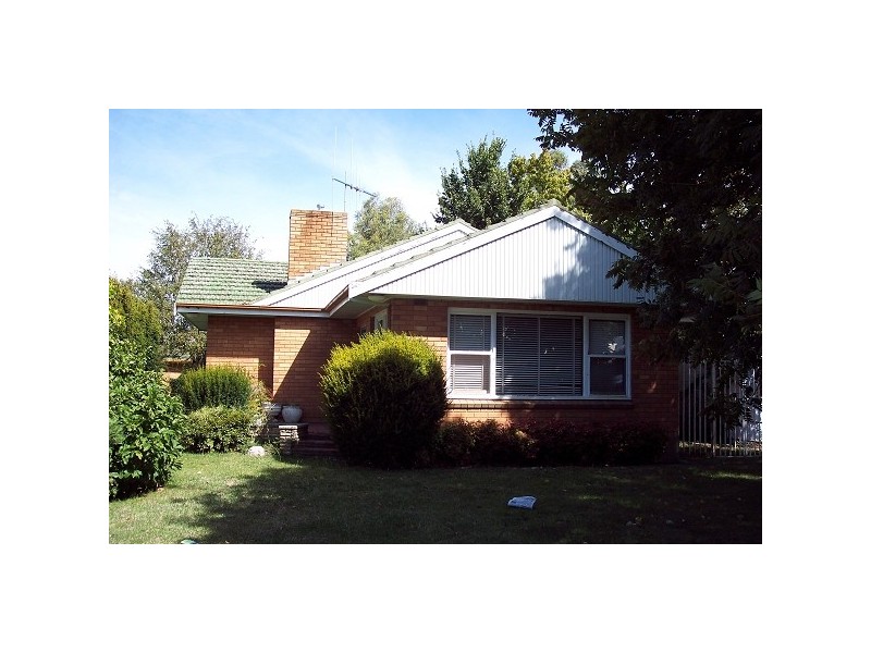 136 Moulder Street, Orange NSW 2800