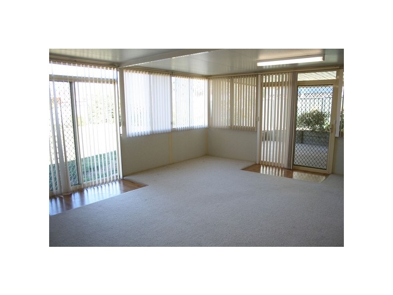 6 Agland Crescent, Orange NSW 2800