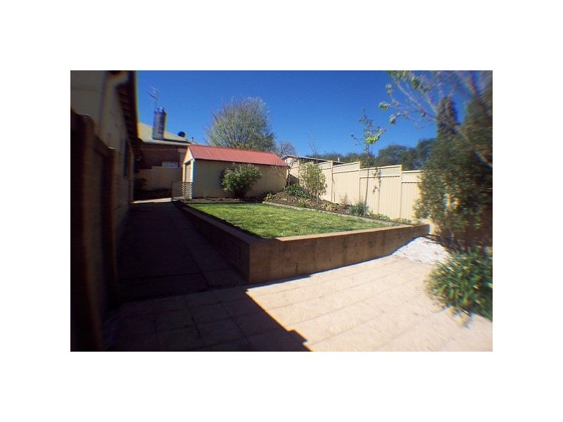 2 Allenby Road, Orange NSW 2800