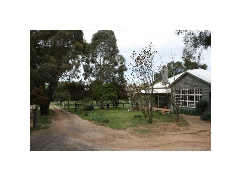 63A FOREST REEFS ROAD, Millthorpe NSW 2798