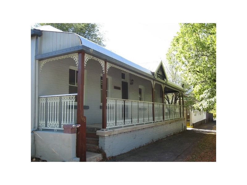 105 March Street, Orange NSW 2800