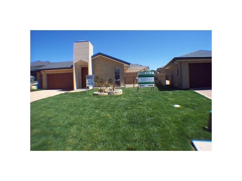 7 Diamond Drive, Orange NSW 2800