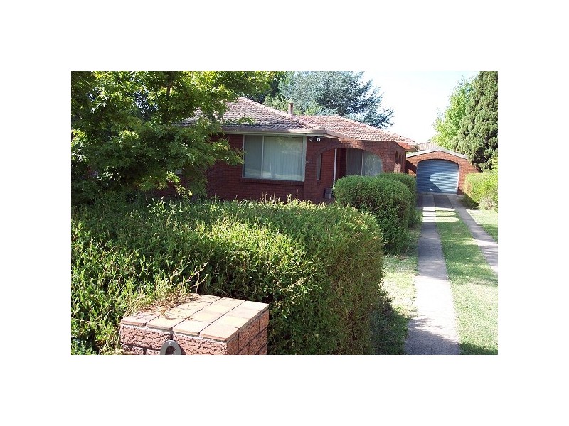 6 Lesbos Place, Orange NSW 2800