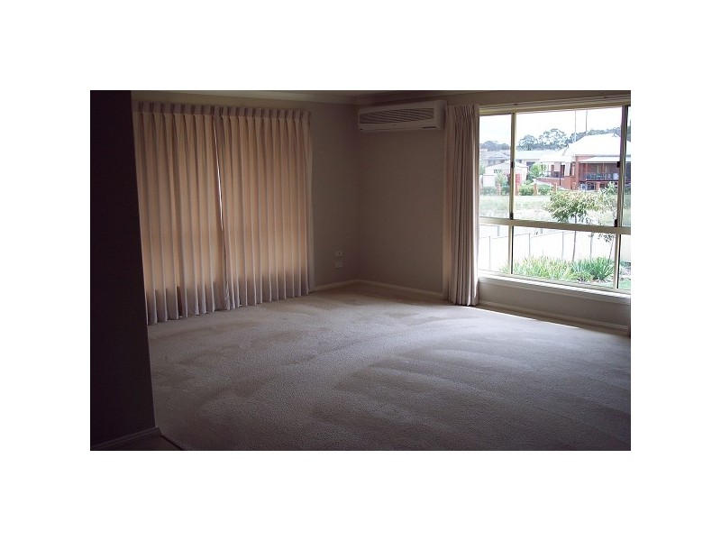 55 Olympic Drive, Orange NSW 2800