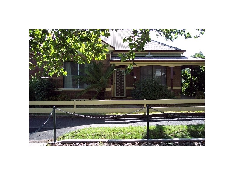 131 Lords Place, Orange NSW 2800