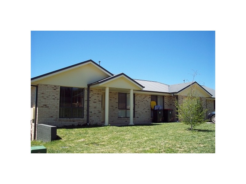 7 McCarron Place, Orange NSW 2800