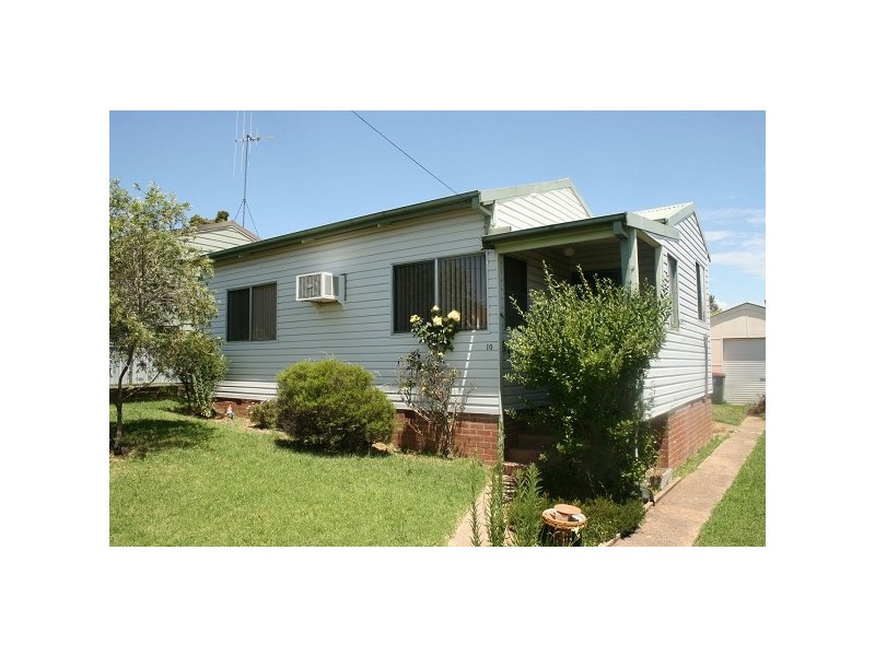 10 Buna Street, Orange NSW 2800