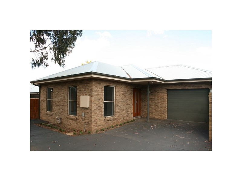 2/105 March Street, Orange NSW 2800