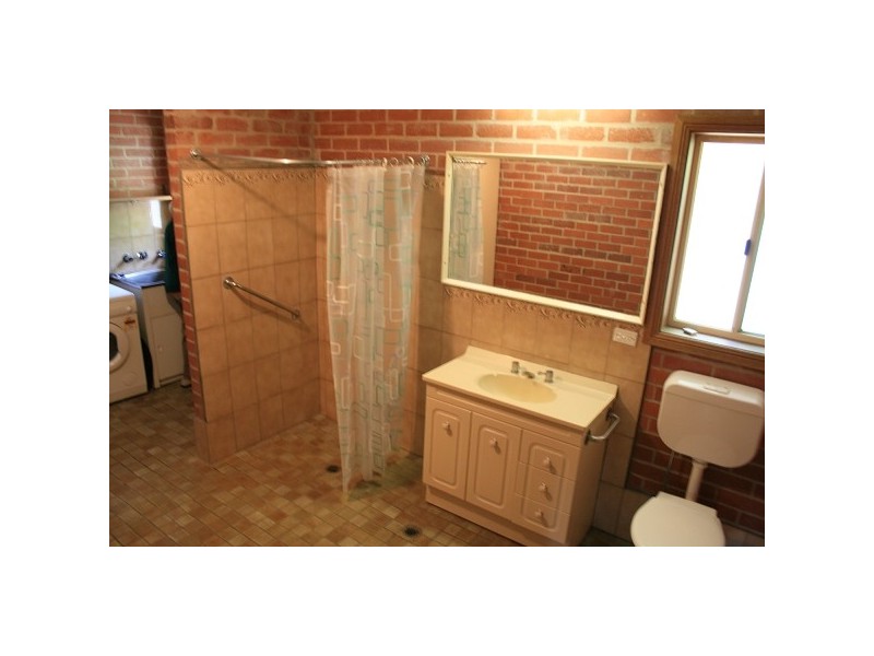 2/18 Pym Street, Orange NSW 2800